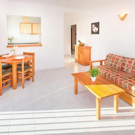 Hotel Typic Oasis Sa Tanca 2*