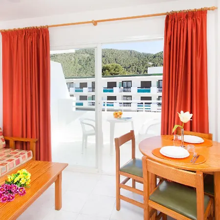 Typic Oasis Sa Tanca Hotel