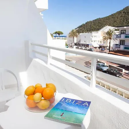Typic Oasis Sa Tanca 2* Cala Llonga (Ibiza)