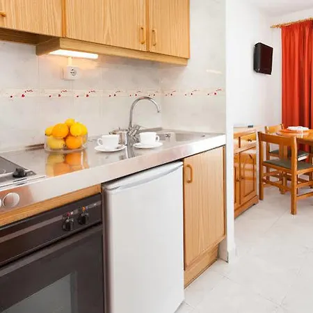 Hotel Typic Oasis Sa Tanca 2*
