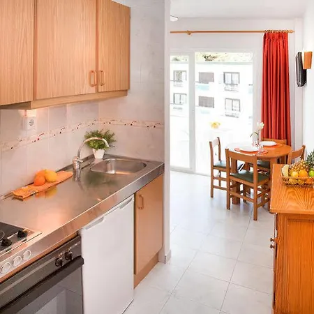 Hotel Typic Oasis Sa Tanca 2*